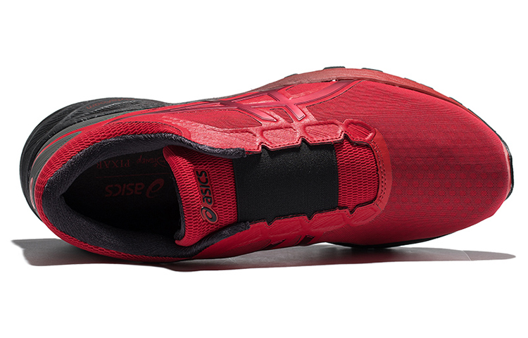 Lookbook ASICS Dynaflyte 2 The Incredibles Klassik ''Rot'' T8F1N-2323