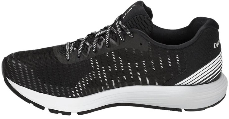 asics-dynaflyte-3-black-white-1011-a002-001
