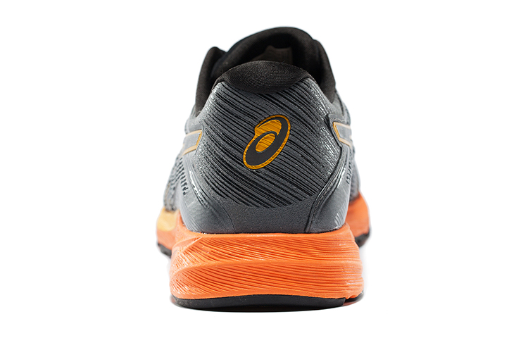 Shop ASICS Dynaflyte Gris/Orange ''Noir'' T6F3Y-9790