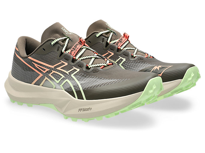 Lookbook ASICS Fuji Lite 7 Scarpe Trail Running Kuriiro Marrone/Giallo Illuminate 1013A232-200