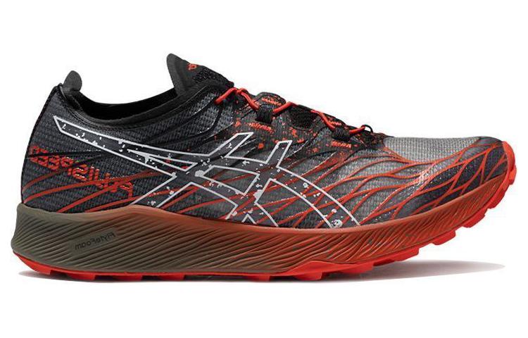 Lookbook ASICS Fuji Speed ''Zwart Cherry Tomato'' 1011B330-002