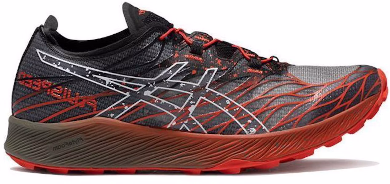 ASICS Fuji Speed ''Zwart Cherry Tomato'' 1011B330-002 Lookbook ASICS Fuji Speed ''Zwart Cherry Tomato'' 1011B330-002