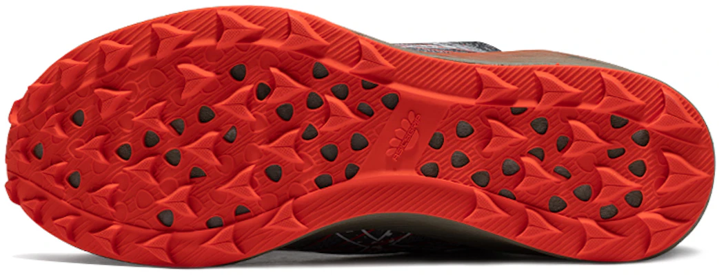 ASICS Fuji Speed ''Zwart Cherry Tomato'' 1011B330-002 Cheap ASICS Fuji Speed ''Zwart Cherry Tomato'' 1011B330-002