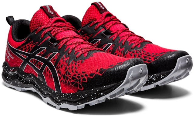 ASICS FujiTrabuco Lyte 'Merah Klasik' - Sepatu Lari Trail 1011A700-600 Lookbook ASICS FujiTrabuco Lyte 'Merah Klasik' - Sepatu Lari Trail 1011A700-600