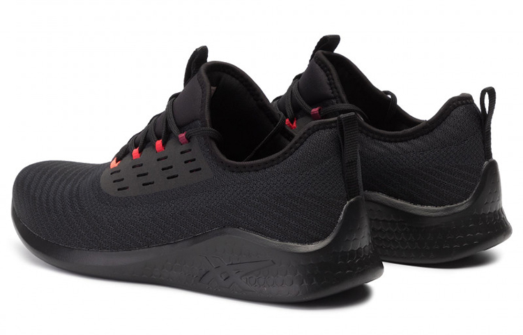 Lookbook ASICS Fuzetora Twist ''Zwart'' 1021A005-001