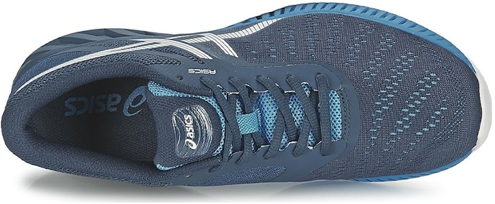 ASICS Fuzex Lyte 'Biru Putih' T620N-5101 Lookbook ASICS Fuzex Lyte 'Biru Putih' T620N-5101