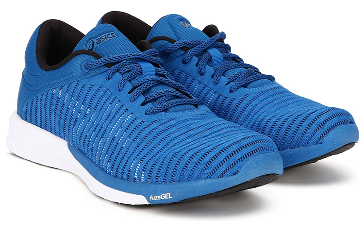 Lookbook ASICS Fuzex Rush Adapt ''Blauw Wit'' T835N-400