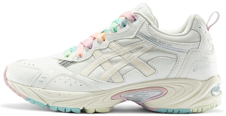 ASICS Gel-100 TR 'Blanco' 1203A095-100 Buy ASICS Gel-100 TR 'Blanco' 1203A095-100