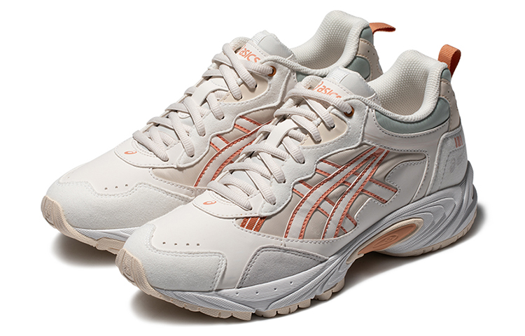 Lookbook ASICS Gel-100TR ''Weiß Hellrosa'' 1203A171-102