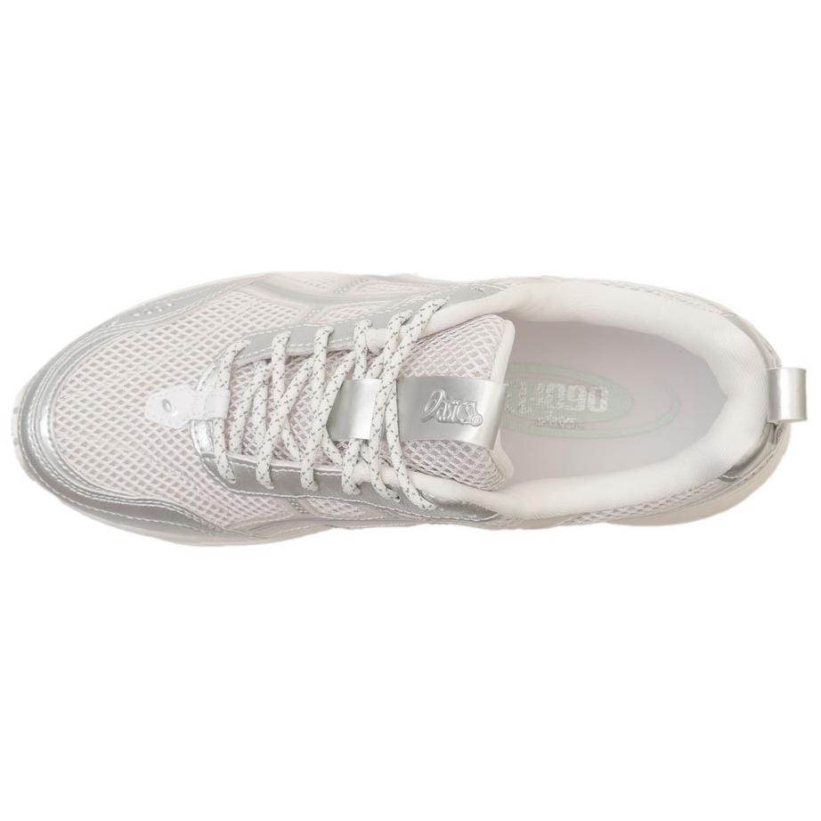 Lookbook ASICS Gel-1090 V2 x SNIDEL '银色' 运动鞋 1203A518-100