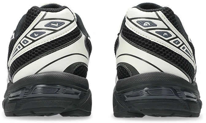 ASICS GEL-1130 ランニングシューズ ブラック/クリーム 1203A609-001 Details for ASICS GEL-1130 ランニングシューズ ブラック/クリーム 1203A609-001