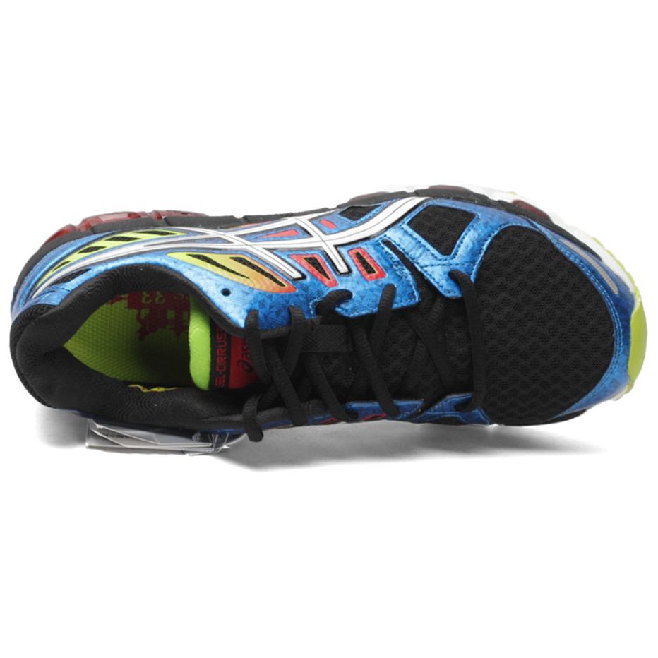 Shop Asics Gel-Cirrus33 2 舒適耐磨跑步鞋 黑藍