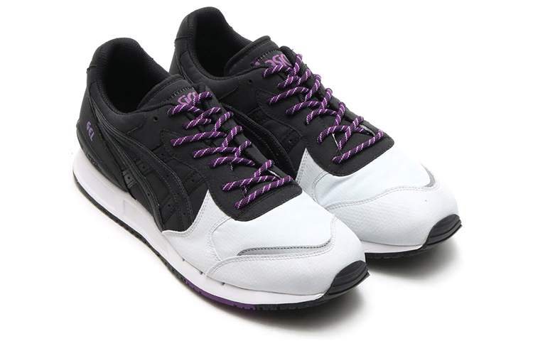 Shop Asics Gel-Classic 低筒跑步鞋 黑白