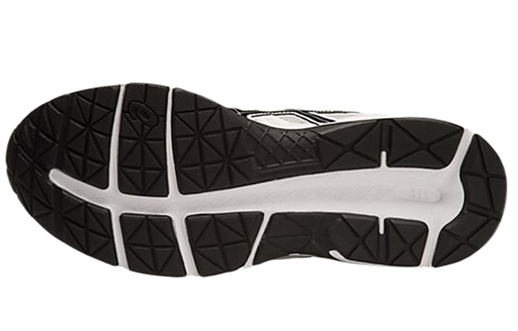 Shop Asics Gel-Contend 3 舒適 透氣 低筒 跑步鞋 男款 白黑色