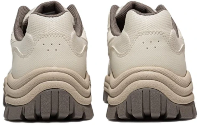 ASICS Gel-Csl 02 ''米色'' 1203A552-102 Shop ASICS Gel-Csl 02 ''米色'' 1203A552-102