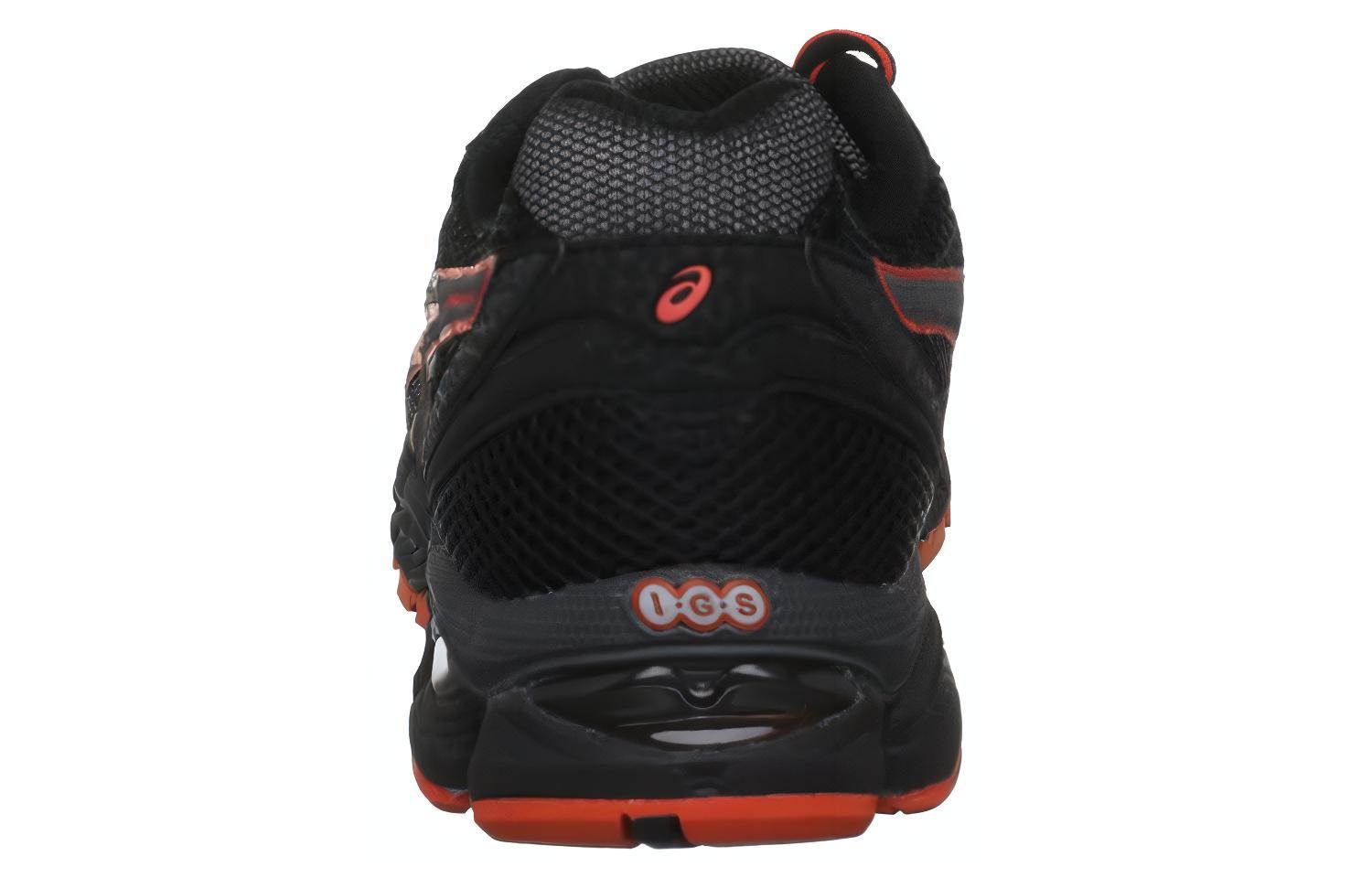 Lookbook ASICS Gel-Cumulus 14 GTX 'Hitam Merah' T2A0N-9078