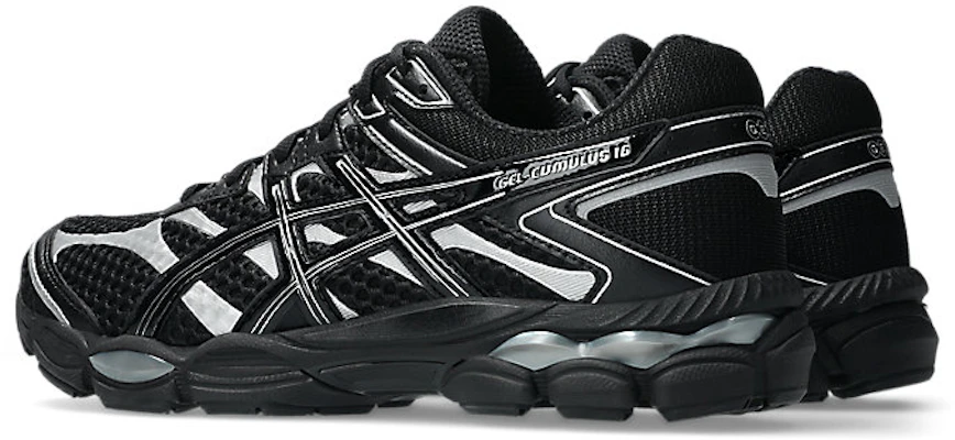 ASICS GEL-CUMULUS 16 跑步鞋 黑色/黑色 1203A733-002 Lookbook ASICS GEL-CUMULUS 16 跑步鞋 黑色/黑色 1203A733-002