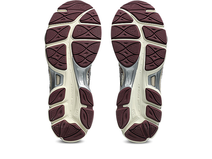 Sizing 亞瑟士GEL-CUMULUS 16慢跑鞋 奶油紫紅 1203A733-104