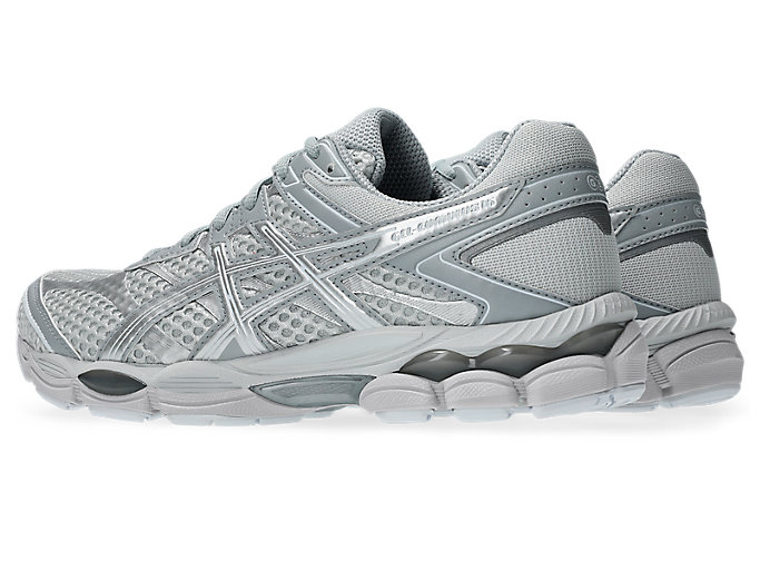 Lookbook ASICS GEL-CUMULUS 16 Running Shoes Glacier Grey/Pure Silver 1203A733-024