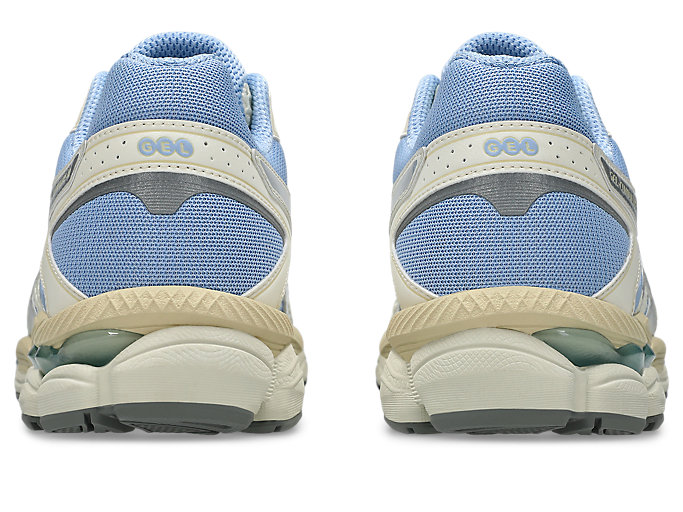 Purchase アシックス GEL-CUMULUS 16 ランニングシューズ アイボリー/ピュアシルバー 1203A733-750