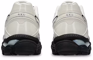 Purchase ASICS GEL-CUMULUS 16 Running Shoes White/Cream 1203B071-100