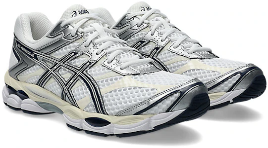 Lookbook ASICS GEL-CUMULUS 16 Scarpe da Running Bianche/Mezzanotte 1203A733-103