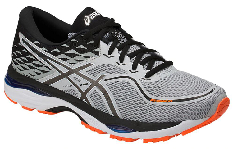 Lookbook Asics Gel-Cumulus 19 灰白色 跑步鞋