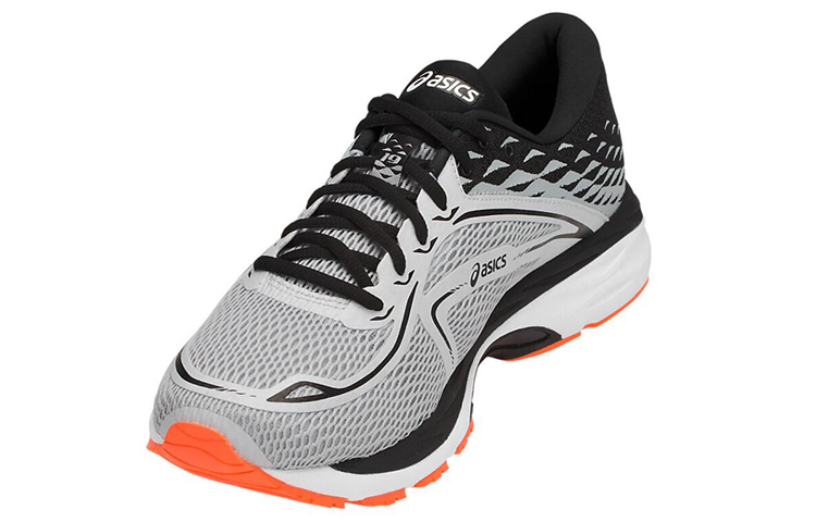 Shop Asics Gel-Cumulus 19 灰白色 跑步鞋