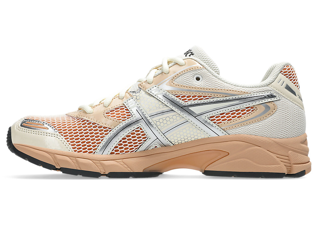 Shop アシックス GEL-DS トレーナー 14 ランニング シューズ クリーム/テラコッタ 1203A607-107