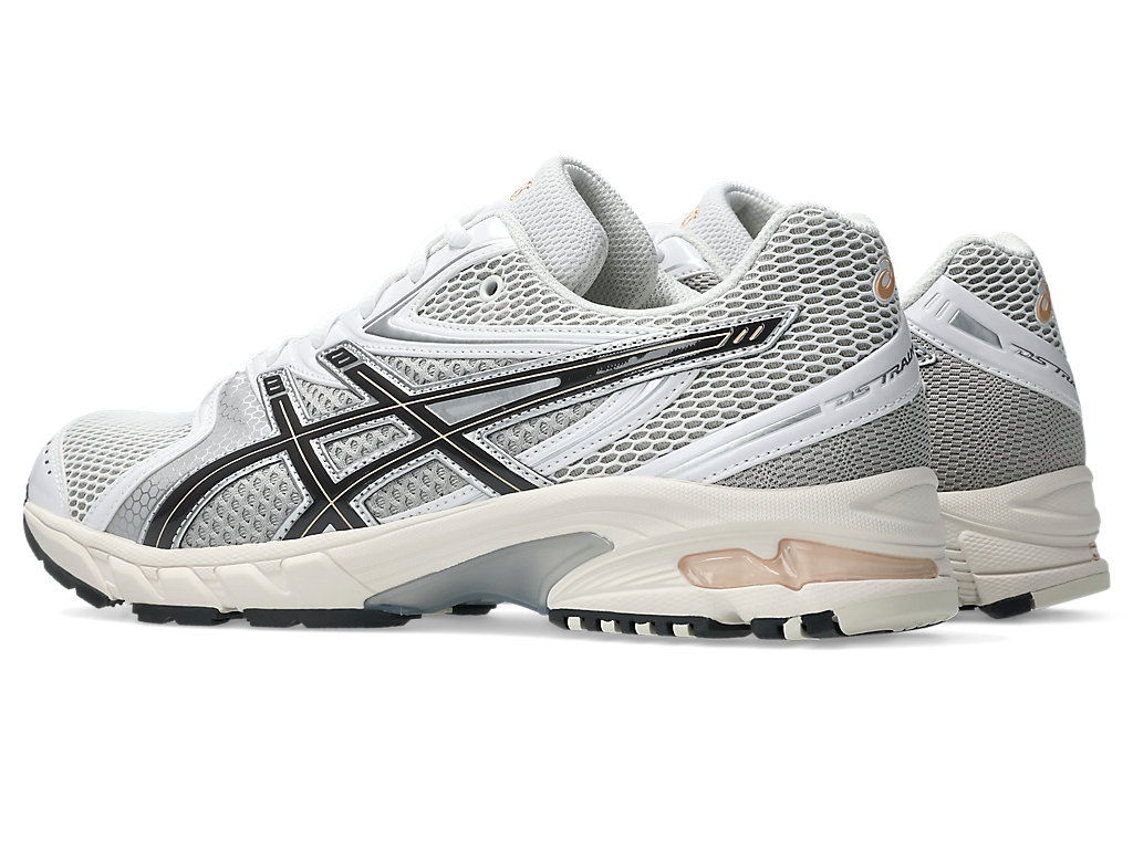 Lookbook Zapatillas ASICS GEL-DS Trainer 14 Running Blanco/Miel Beige 1203A607-105