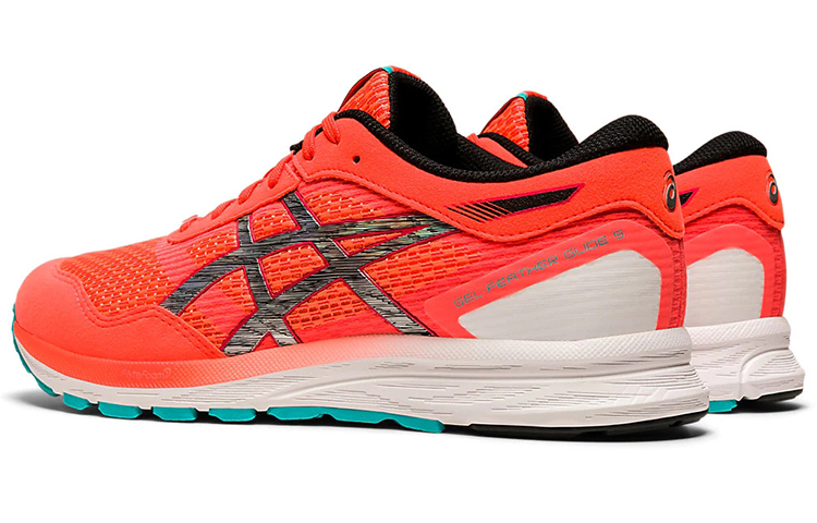 Shop ASICS Gel-Feather Glide 5 Orange/Rouge 1011A810-602