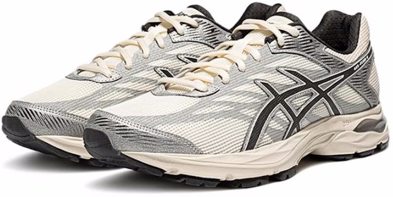 アシックス ゲルフラックス4 白/グレー 1011B934-022 Lookbook アシックス ゲルフラックス4 白/グレー 1011B934-022