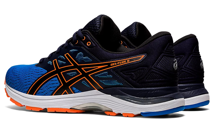 Shop Asics Gel-Flux 5 低筒 跑步鞋 男款 黑色
