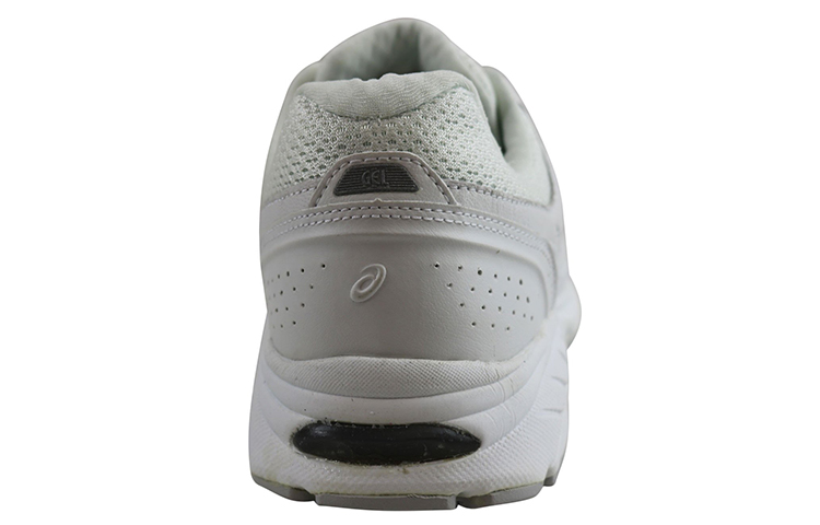 Shop ASICS Gel-Foundation ''Blanc'' Q501L-0193