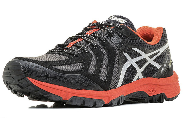 Lookbook ASICS Gel-Fujiattack 5 GTX ''Noir Orange'' T631N-9093