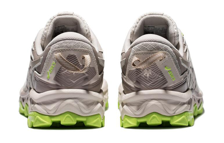 Lookbook 亚瑟士 Gel-fujitrabuco 8 棕色跑鞋 1011B256-200