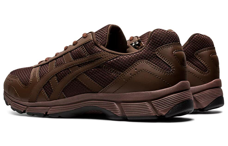 Lookbook ASICS Gel-Fun Walker 214 (4E) 'Marrón' TDW214-200