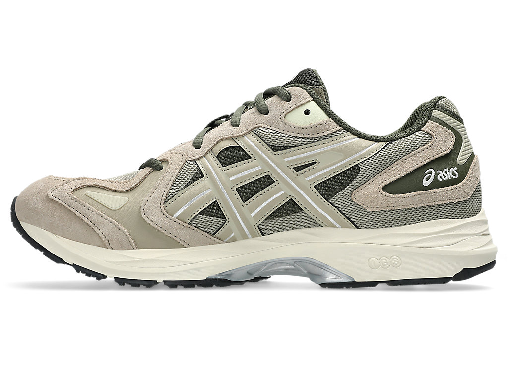 Shop ASICS GEL-K1011 運動鞋 羊毛/橄欖帆布 1203A830-200
