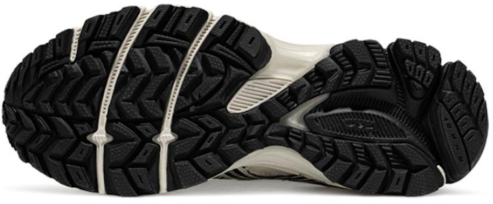 ASICS Gel-Kahana 8 SP ''Putih Hitam'' 1011B998-200 Purchase ASICS Gel-Kahana 8 SP ''Putih Hitam'' 1011B998-200