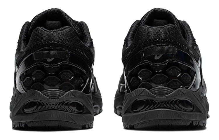 Shop 아식스 겔카하나 TR 대디슈 (블랙) 1203A219-002