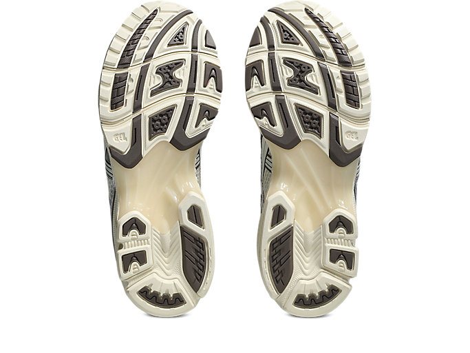 Sizing ASICS GEL-KAYANO 14 Hardloopschoenen Crème/Cacao Poeder 1203A537-118