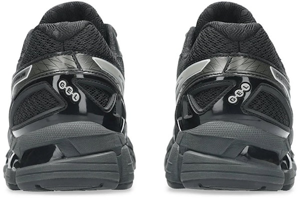 ASICS GEL-KAYANO 20 跑鞋 1203A388-003 Lookbook ASICS GEL-KAYANO 20 跑鞋 1203A388-003