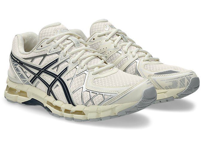 Lookbook ASICS GEL-KAYANO 20 跑鞋 奶油色/獨立藍 1203A388-104