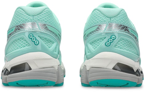 ASICS GEL-KAYANO 20 Sepatu Lari Fresh Ice/Baltic Jewel 1203A758-300 Purchase ASICS GEL-KAYANO 20 Sepatu Lari Fresh Ice/Baltic Jewel 1203A758-300