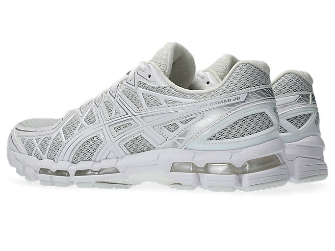 Shop ASICS GEL-KAYANO 20 Scarpe da Corsa Glacier Grey/Bianco 1203A388-028