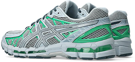 Shop ASICS GEL-KAYANO 20 Zapatillas para Correr Tormenta/Cilantro 1203A884-400