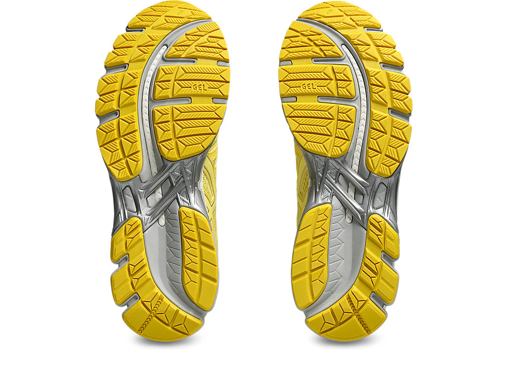 Sizing 亚瑟士 GEL-KAYANO 20 跑鞋 香蕉奶油/铬黄色 1203A758-750