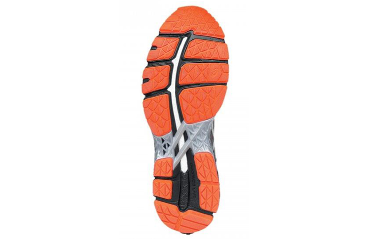 Shop Asics Gel-Kayano 22 透氣抗磨防滑 低筒運動跑步鞋 灰白