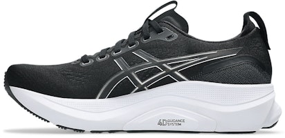ASICS GEL-KAYANO 32 加宽版跑步鞋 黑/白 1011C054-002 Shop ASICS GEL-KAYANO 32 加宽版跑步鞋 黑/白 1011C054-002