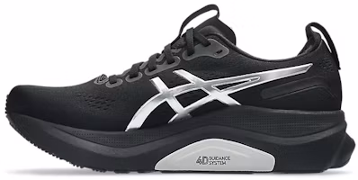 Shop 亚瑟士GEL-KAYANO 32白金款跑鞋 白金/黑 1011C215-001